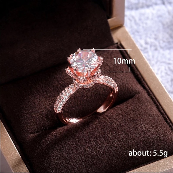 New Rose Gold Diamond Lady Beautiful Ring 💍 - Picture 4 of 4